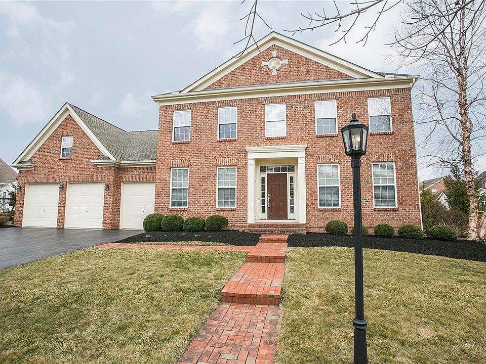 1st image of Brooksview Cir