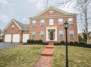Brooksview Cir, New Albany, OH 43054
