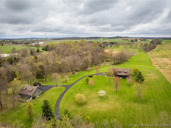 1026 S Paynter Lane, Salem, IN 47167