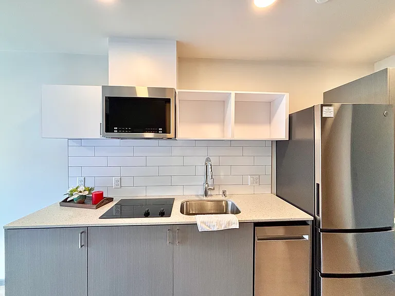 The Verra — Photo 82