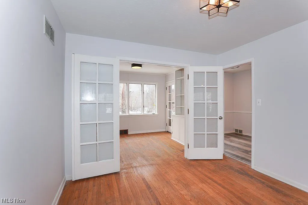 2 bed, 1700 sqft, $1,550 — Photo 3