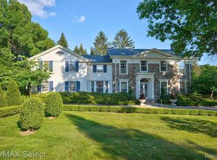 2747 Westwood Pkwy, Flint, MI 48503