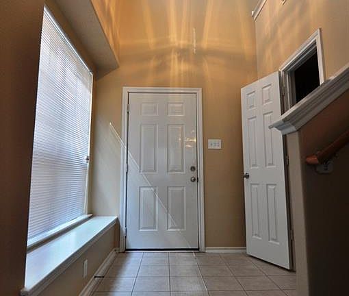 3rd image of 3315 Atherton Canyon Ln