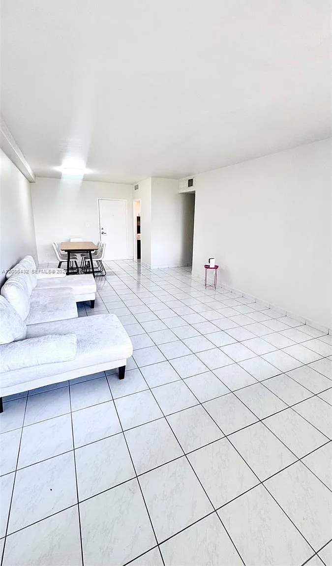 Parkview Point Condo — Photo 4