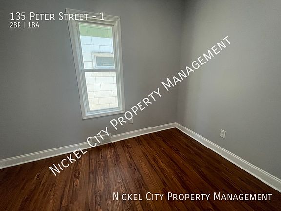 5th image of 135 Peter St #1