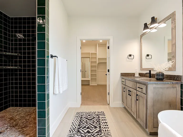 2101 Dax Ln — Photo 31
