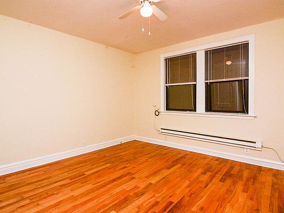 5th image of 540 W Wellington Ave #3