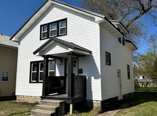 1403 S Main St, Goshen, IN 46526
