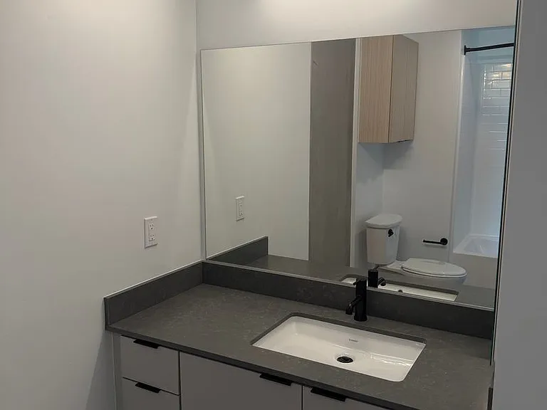 Rainford Apartments — Photo 155