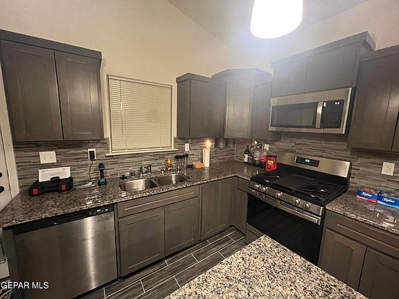 4th image of 13538 Harbottle St