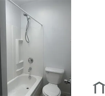631 N Robinson St — Photo 6