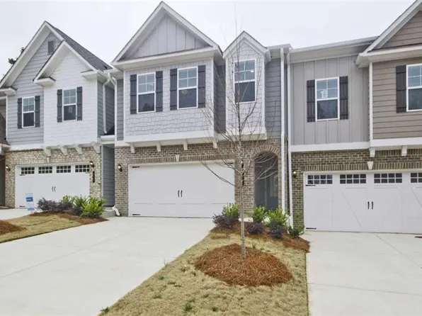 3554 Birdstone Dr, Decatur, GA 30032