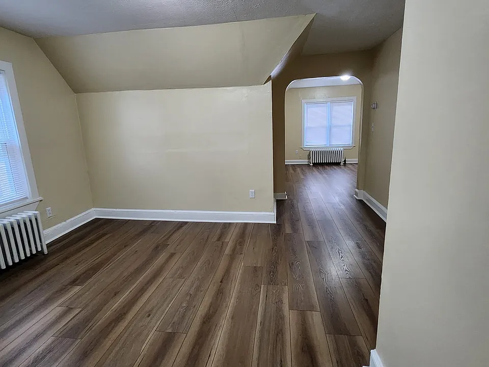 61 Truman St #3