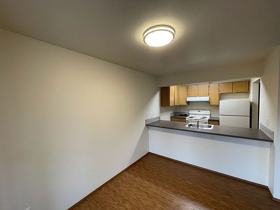 3rd image of 5800 22nd Ave NW #307