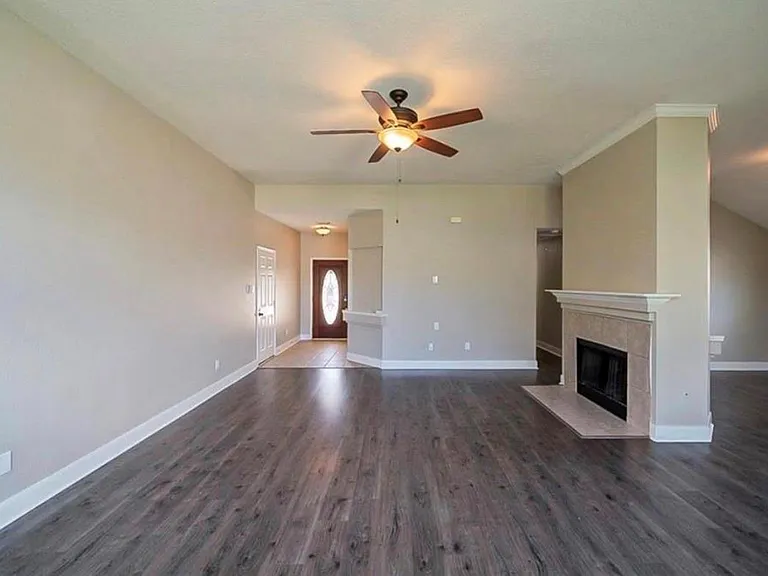3015 Peerless Pass Ct — Photo 9