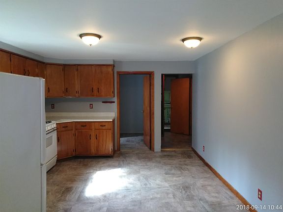 4th image of 10914 Cooper St