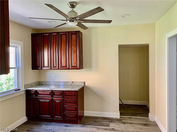 5th image of 3673 E 151st St