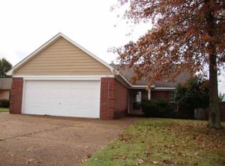 6981 Raleigh Lagrange Rd, Cordova, TN 38018