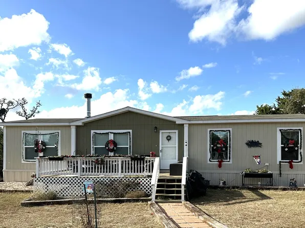 808 english hollow, Bandera, TX 78003