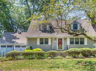 156 Bellair Rd, Ridgewood, NJ 07450