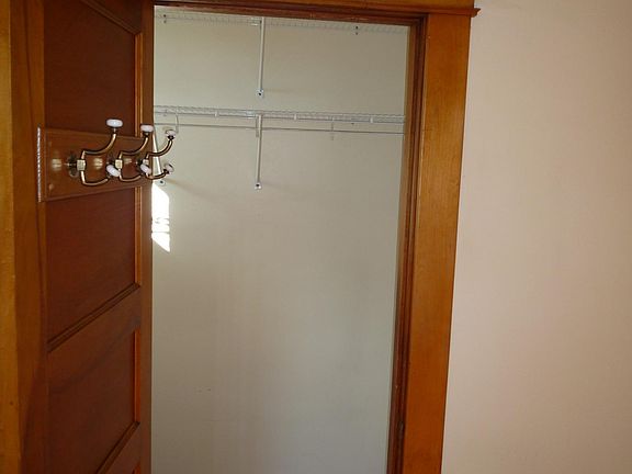 5th image of 1301 Clayton St #2