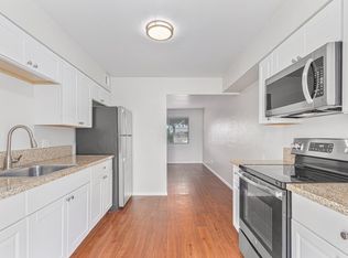 2012 S Granada Dr APT E, Tempe, AZ 85282