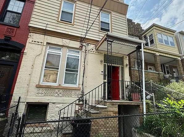 11 Clinton Ave, Jersey City, NJ 07304