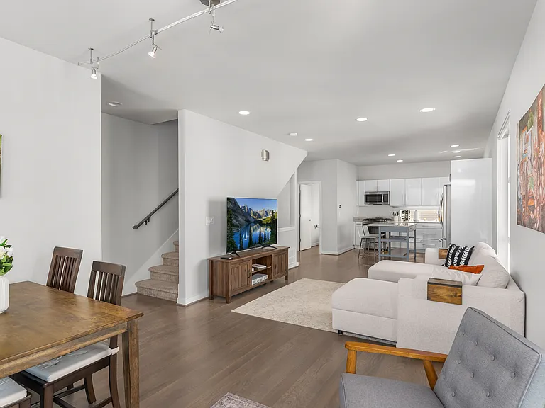 6103 14th Ave NW — Photo 10