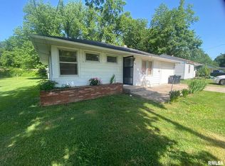 306 Lindsey Ave, Metropolis, IL 62960