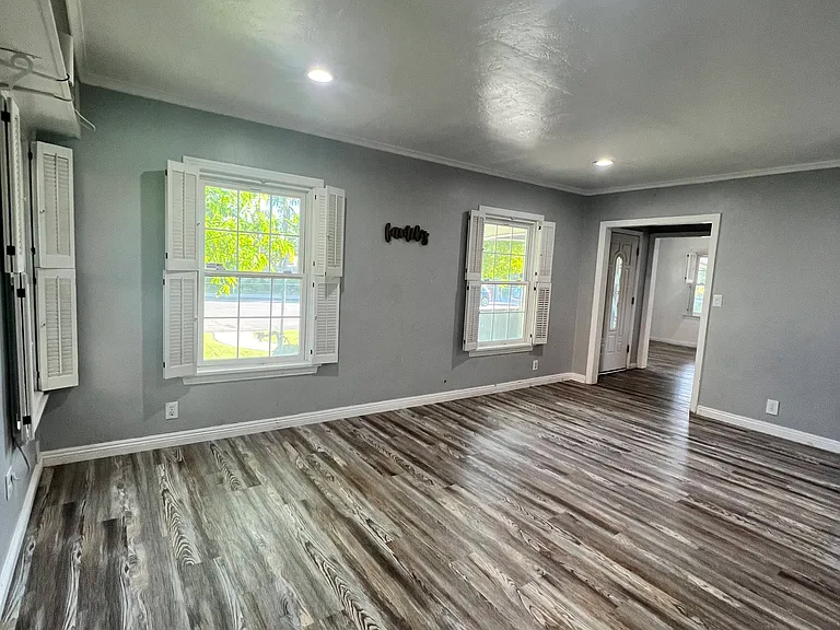 2328 Quincy Dr — Photo 11