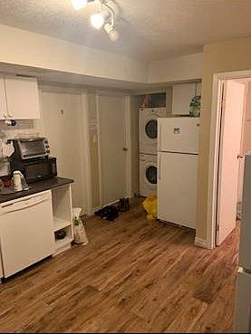 3rd image of 331 Spruce St #E
