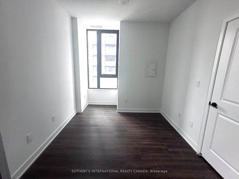 2075 Lakeshore Rd #1303 — Photo 15