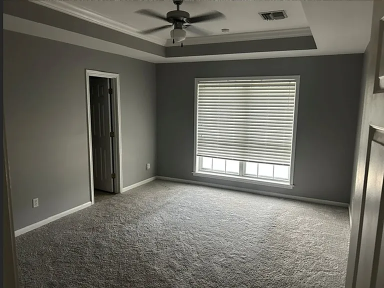 1326 Belleview St — Photo 8
