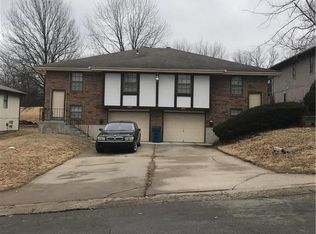 2805 Englewood Ter, Independence, MO 64052