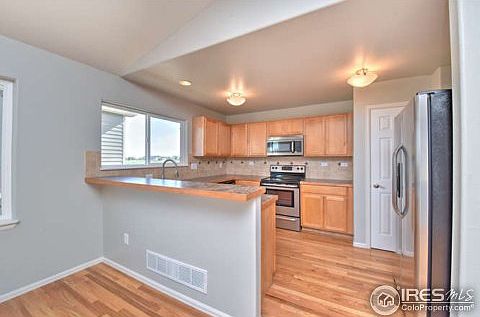 3rd image of 209 Windflower Way