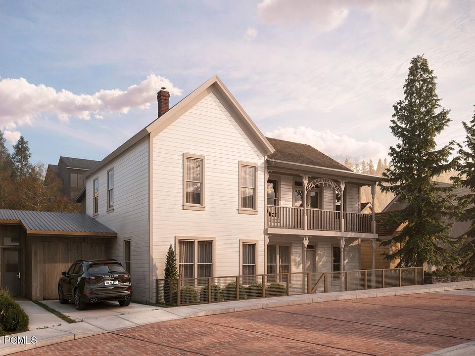 1st image of 176 Main St
