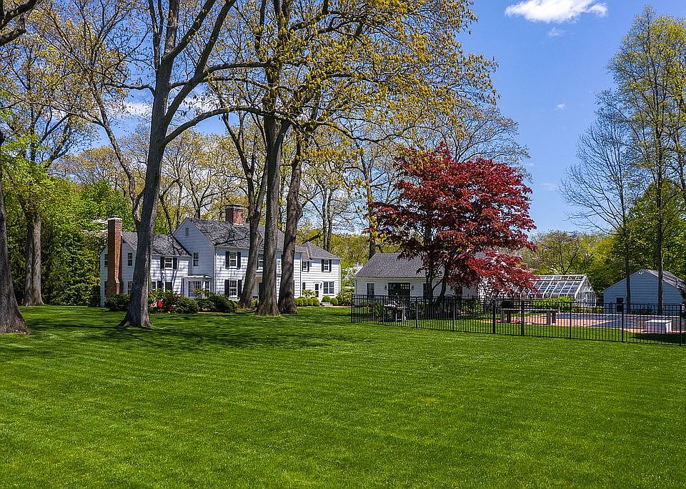 64 Snake Hill Rd, Cold Spring Harbor, NY 11724 Zillow