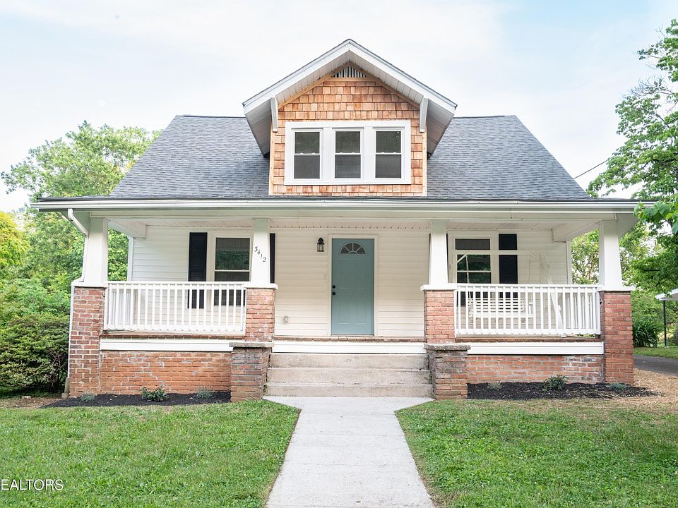 1st image of 3412 Garden Dr