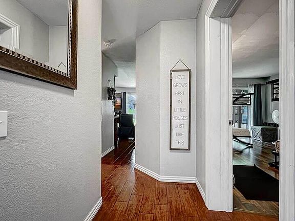 3rd image of 26 Fall Creek Trail Apt 6 & 6a