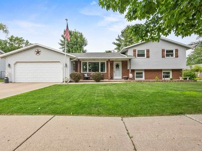 1396 Ponderosa Ave, Green Bay, WI, 54313