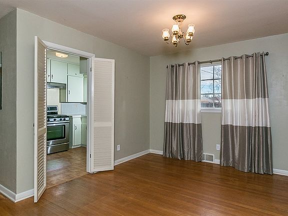 5th image of 2905 Julian Blvd