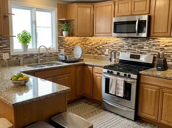 62 Berlin St #2, Providence, RI 02908