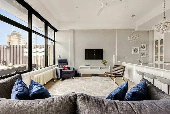 Rented by Compass | media 13