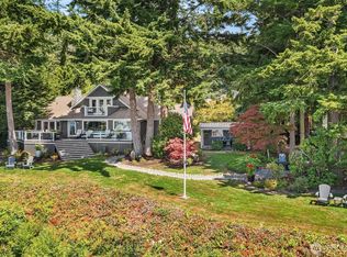 130 Pleasant Ln, Camano Island, WA
