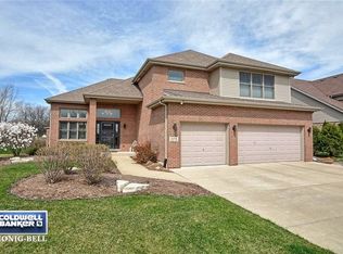 1175 Auburn Rd, Lemont, IL 60439