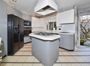 833 Kennedy Blvd, Bayonne, NJ 07002