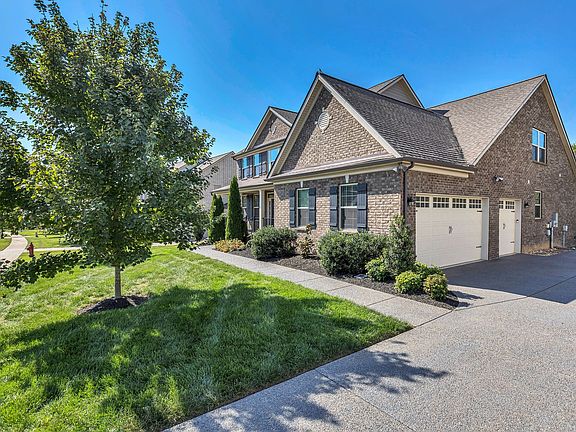 2nd image of 9063 Clovercroft Preserve Dr