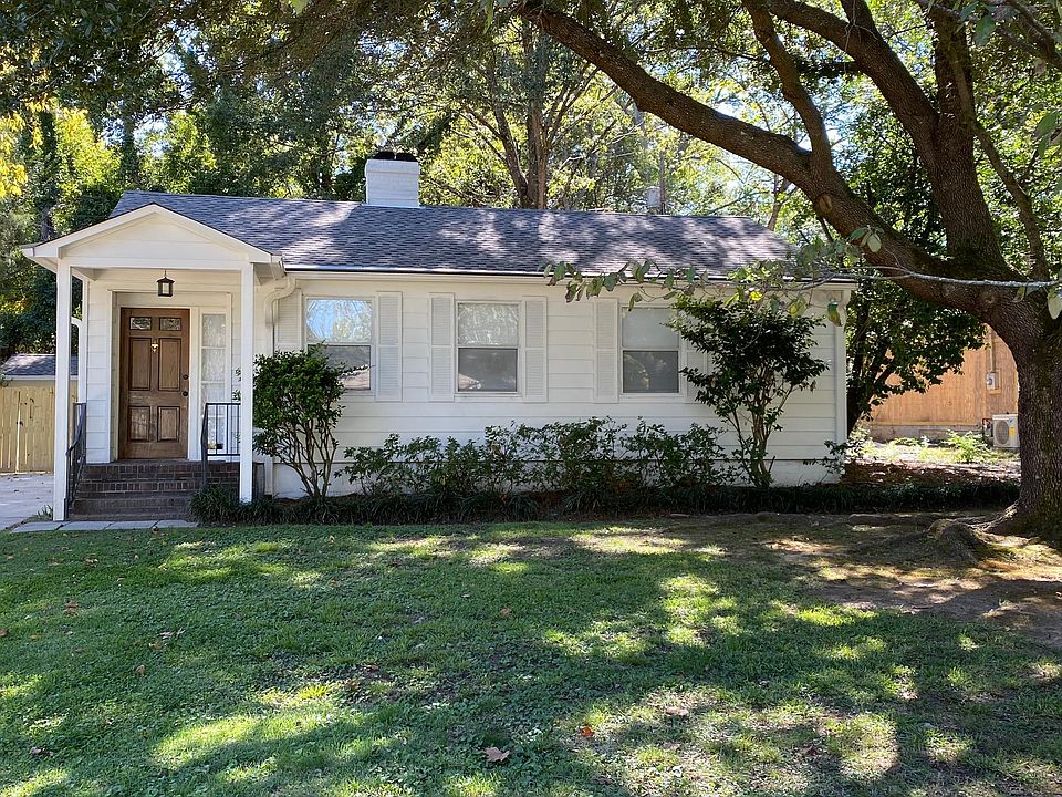 1227 Regal Ave