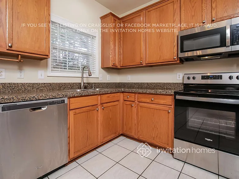 2817 Buggy Whip Ct — Photo 9