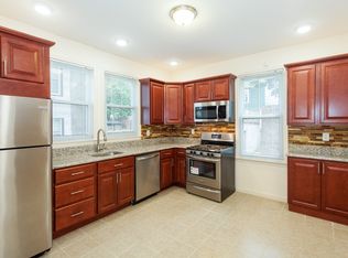 873 S 19th St #2, Newark, NJ 07108